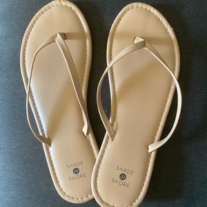 Shade & Shore Flip Flops